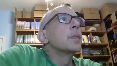 Snapshot of sluttyslave81 chatting on 7, 12, 2024 sluttyslave81 online show from 7, 12, 2024