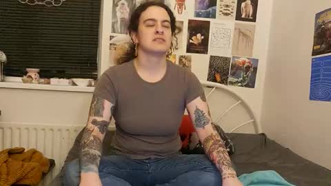 Snapshot of sluttysuzie17 chatting on 30, 4, 2026 SluttySuzie17 online show from 30, 4, 2026