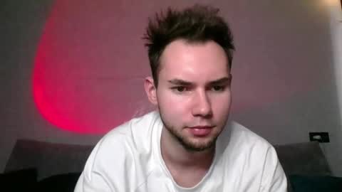 Snapshot of slyfox1_ chatting on 6, 4, 2026 Slyfox online show from 6, 4, 2026