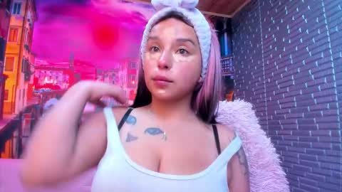 Mariana Torres online show from 21, 10, 2025