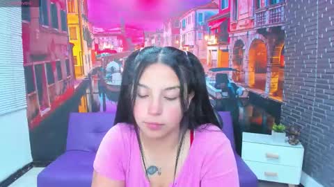 Mariana Torres online show from 3, 12, 2025