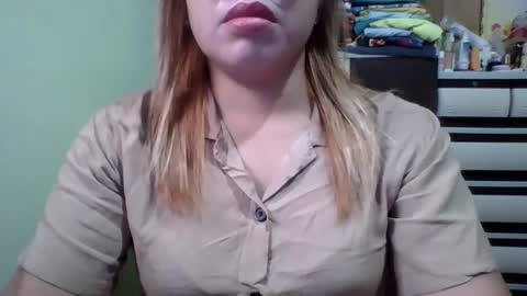 Snapshot of small_boobs59 chatting on 11, 2, 2025 Lovewella online show from 11, 2, 2025