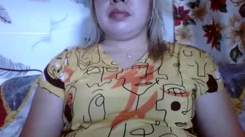 Snapshot of small_boobs59 chatting on 8, 10, 2025 Lovewella online show from 8, 10, 2025