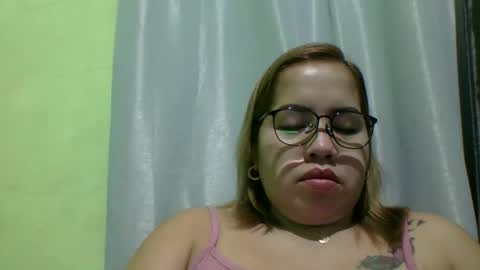 Snapshot of small_boobs59 chatting on 11, 5, 2026 Lovewella online show from 11, 5, 2026