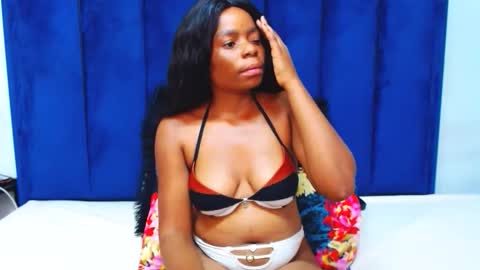 smallboobsxx online show from 28, 2, 2026