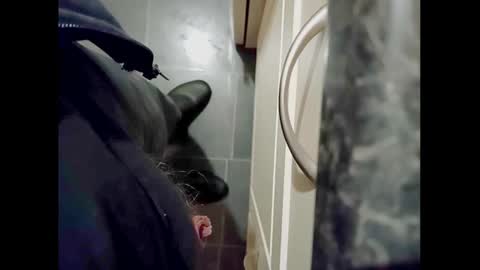 Small Hairy Uncut online show from 3, 1, 2025