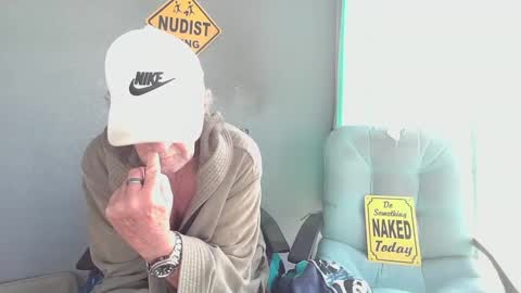 Daddy online show from 4, 2, 2025