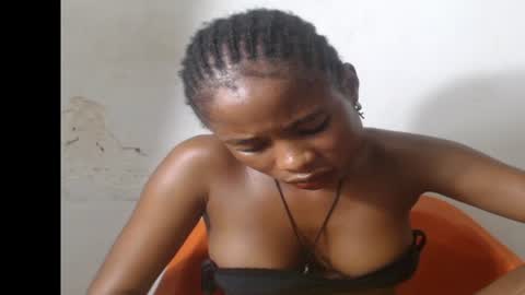 Snapshot of smallsluty chatting on 24, 6, 2026 smallsluty online show from 24, 6, 2026