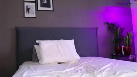 Anna no bbbbybybbabebyy just Anna. And dont call me mom please. online show from 4, 3, 2025