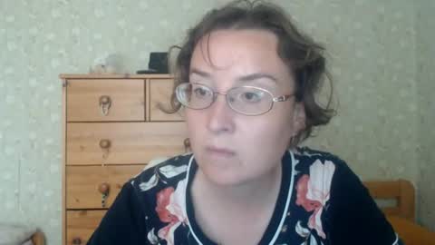 Snapshot of smart_rose chatting on 19, 6, 2026 smart_rose online show from 19, 6, 2026
