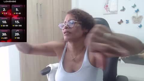 Snapshot of smilet_milf chatting on 16, 2, 2025 Smileth online show from 16, 2, 2025