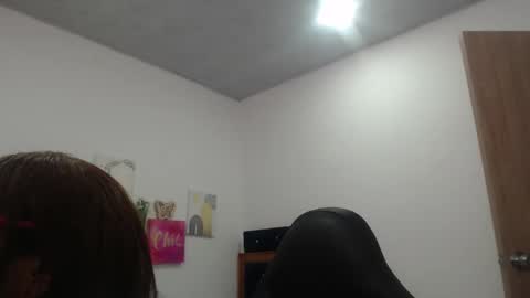 Snapshot of smilet_milf chatting on 15, 10, 2025 Smileth online show from 15, 10, 2025