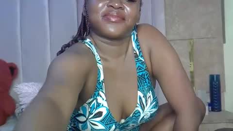 smiley_berry online show from 26, 10, 2025