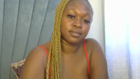 smiley_berry online show from 12, 11, 2025