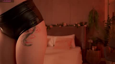 Mia online show from 21, 9, 2025