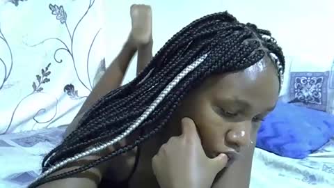 Snapshot of smilingpusssy chatting on 7, 1, 2025 smilingpusssy online show from 7, 1, 2025