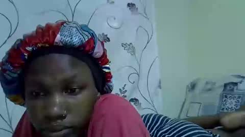 Snapshot of smilingpusssy chatting on 8, 1, 2025 smilingpusssy online show from 8, 1, 2025