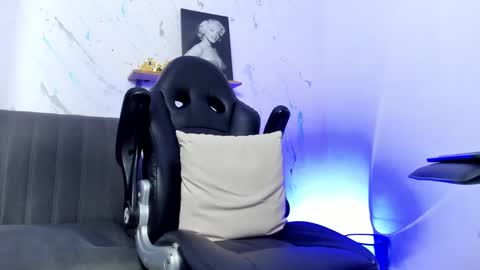 Snapshot of smitgrey chatting on 7, 1, 2025 SMIT online show from 7, 1, 2025