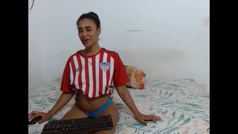 Smith y Mia online show from 10, 4, 2026