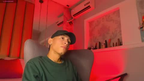 Snapshot of smith_maycol chatting on 14, 4, 2026 Mateo stiben online show from 14, 4, 2026