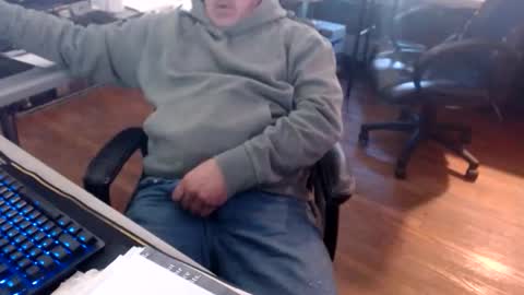 Snapshot of smly chatting on 2, 5, 2026 smly online show from 2, 5, 2026