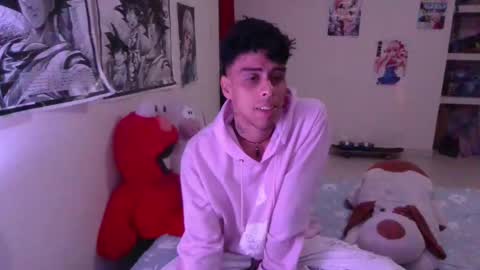 Snapshot of smoker00teddybear chatting on 14, 12, 2024 teddy online show from 14, 12, 2024