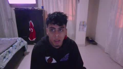 Snapshot of smoker00teddybear chatting on 21, 12, 2024 teddy online show from 21, 12, 2024