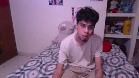 Snapshot of smoker00teddybear chatting on 25, 1, 2025 teddy online show from 25, 1, 2025