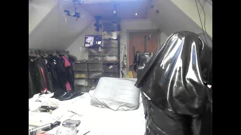 smokeslut365 online show from 12, 3, 2025