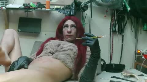 Snapshot of smokeslut365 chatting on 20, 5, 2026 smokeslut365 online show from 20, 5, 2026