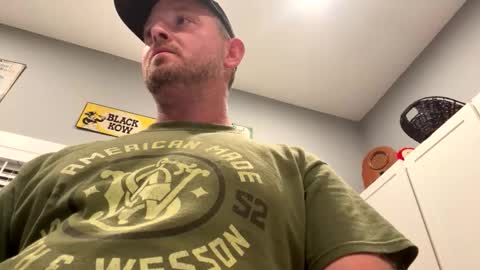 smokeymt420 online show from 8, 4, 2026