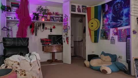 Snapshot of smokihippi chatting on 21, 11, 2025 Big Dawg online show from 21, 11, 2025