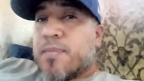 Snapshot of smoothstrik3r chatting on 18, 6, 2026 smoothstrik3r online show from 18, 6, 2026