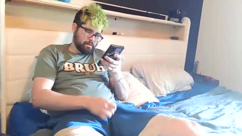 Snapshot of snackonzach chatting on 14, 9, 2025 snackonzach online show from 14, 9, 2025