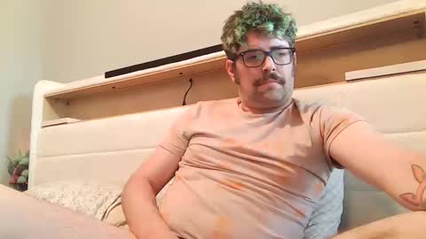 Snapshot of snackonzach chatting on 7, 6, 2026 snackonzach online show from 7, 6, 2026