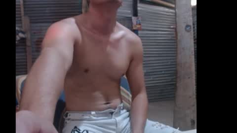 Snapshot of snakeguy08 chatting on 6, 5, 2026 snakeguy08 online show from 6, 5, 2026