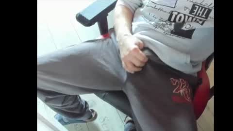 Snapshot of snip1977 chatting on 6, 3, 2025 snip1977 online show from 6, 3, 2025