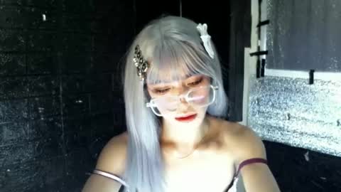 snoky_serna online show from 25, 4, 2026