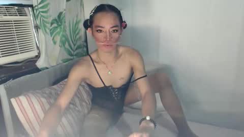snoky_serna online show from 7, 5, 2026