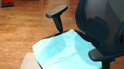 Snapshot of snooze85 chatting on 5, 6, 2026 Cbt-Slave online show from 5, 6, 2026