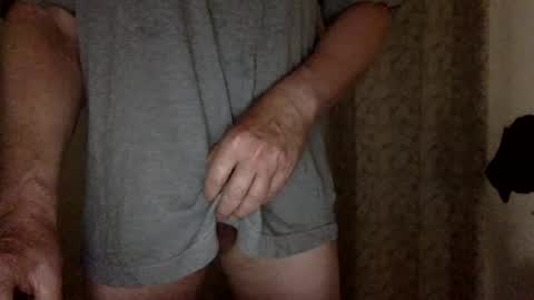 Snapshot of snoupydog chatting on 30, 6, 2026 snoupydog online show from 30, 6, 2026