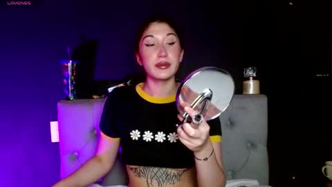 Snapshot of snow_baall chatting on 23, 4, 2026 IG OF red moonn online show from 23, 4, 2026