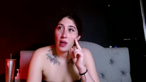 Snapshot of snow_baall chatting on 26, 7, 2026 IG OF red moonn online show from 26, 7, 2026