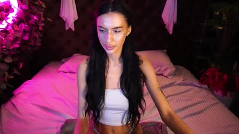 snow_whiteeex online show from 27, 10, 2025