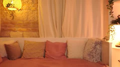 Hanna online show from 4, 11, 2025