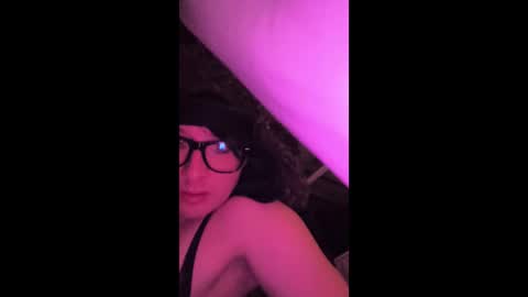 SnowBhunni online show from 26, 3, 2026