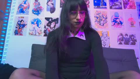 Snow and Bubble online show from 8, 2, 2025