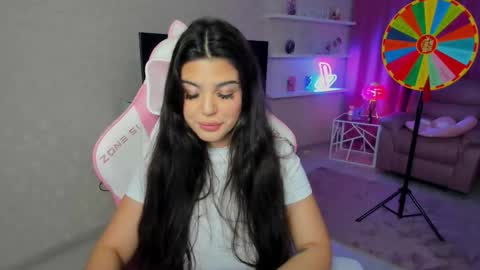 snowingwinter online show from 5, 12, 2025