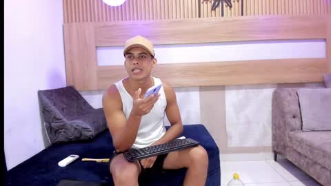 Snapshot of soffia_bless chatting on 2, 2, 2025 Soffia bless online show from 2, 2, 2025