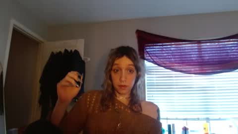 Snapshot of soffpurr chatting on 31, 10, 2025 Lilytea online show from 31, 10, 2025